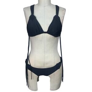 Vix Macrame Triangle Bikini Two-Piece Set in Black Size XS/S
